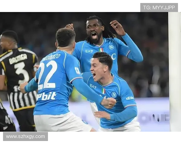 佐拉观战那不勒斯蓝军谁强谁胜